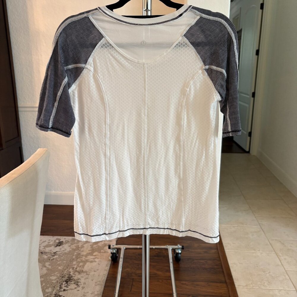 Lululemon Puri Tee Short Sleeve